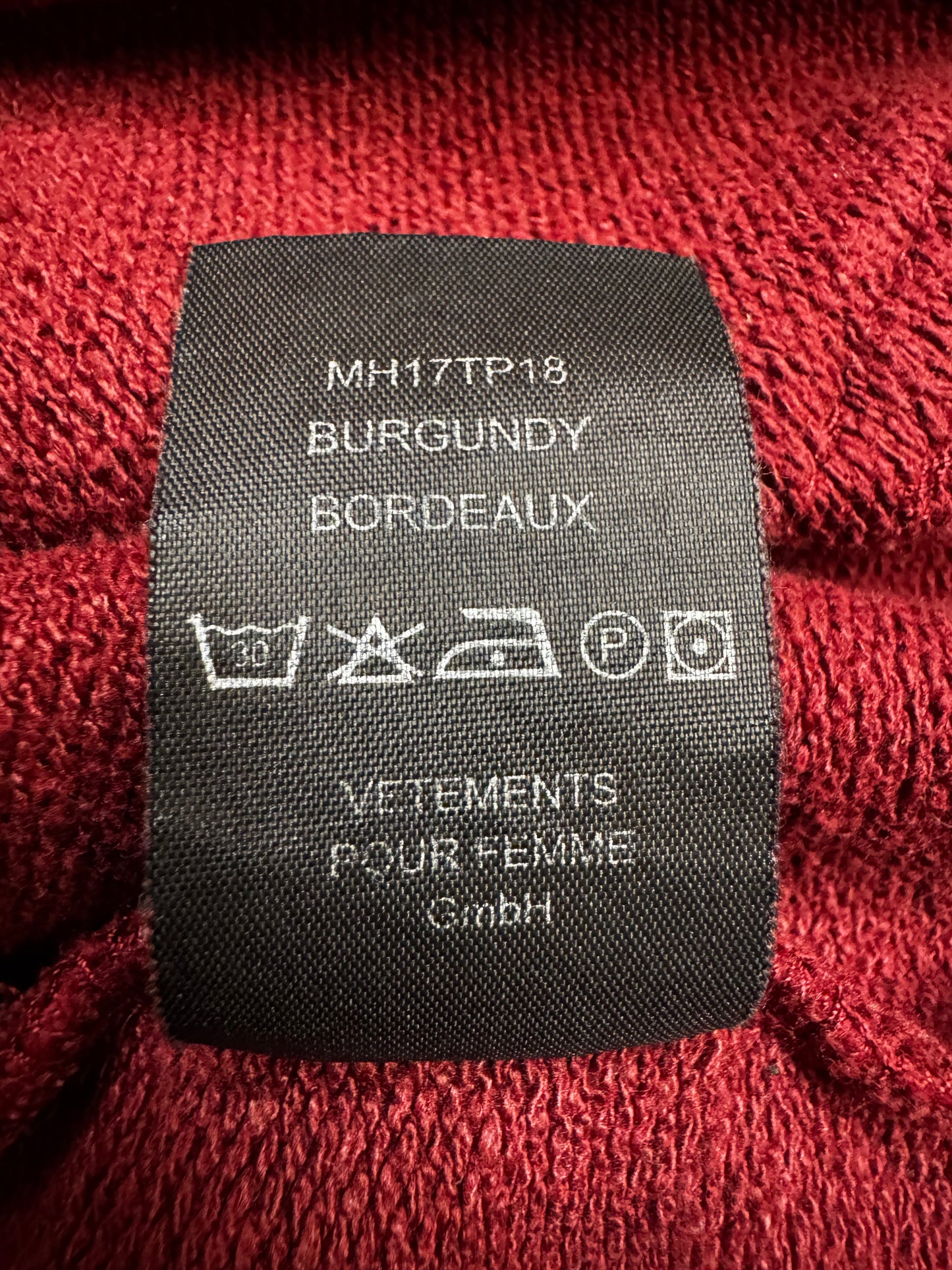 Vetements AW 2016 May The Bridges I Burn Light The Way Sweatshirt